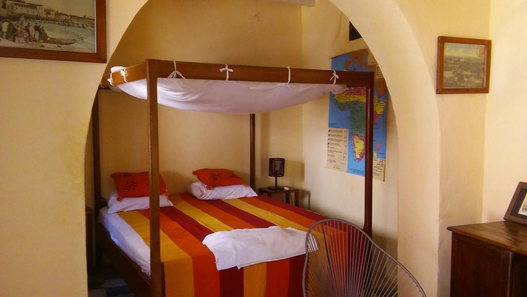 Maison Augustin Ly Gorée Zewnętrze zdjęcie