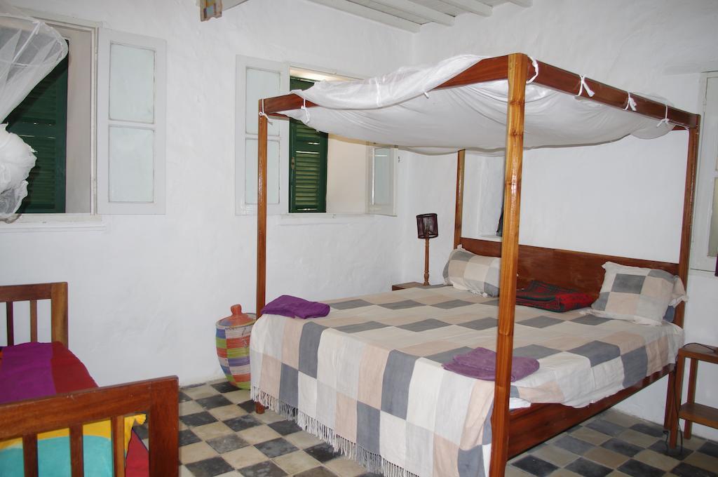 Maison Augustin Ly Gorée Pokój zdjęcie